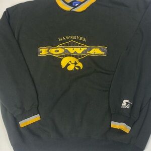 Vintage Starter Iowa Hawkeyes Black Sweater - Sz XL